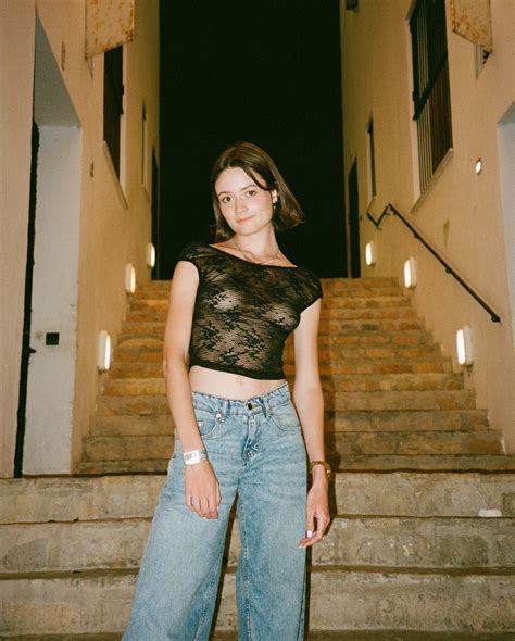 Caitlin Erin O'Neill | my sister broke up with her boyfriend at this