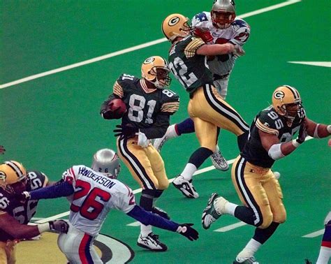 20 years ago, Desmond Howard was magnificent for Green Bay Packers in ...