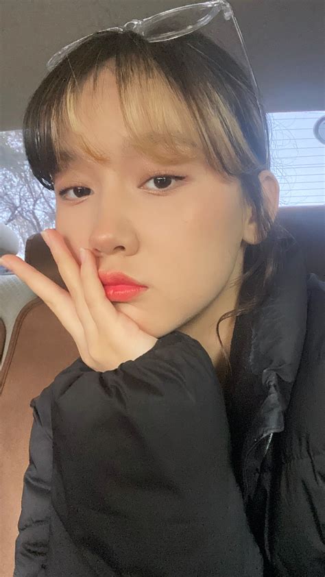 Jennie_linn Webcam Model Profile | Beeglivesex