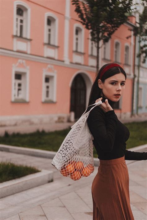 Авоська | Spring photoshoot, Fashion photoshoot, Fashion photo