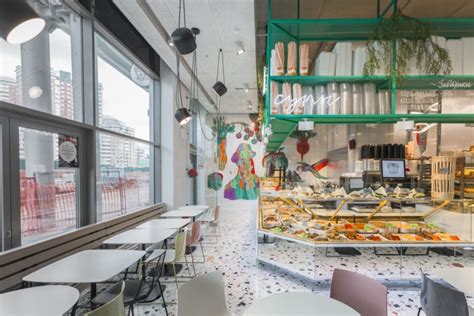 » Karavaevi Brothers Cafe by V12, Moscow – Russia
