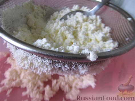 Рецепт: Пирожки-конвертики из теста фило, с творогом на RussianFood.com