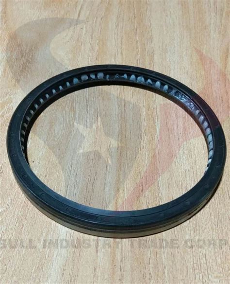 5265267 CRANKSHAFT OIL SEAL REAR FOTON CUMMINS ISF 2.8 | Lazada PH