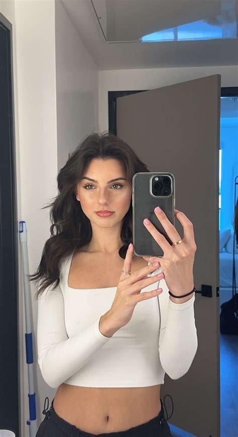 Savannah Demers 12/22/2022 • CelebMafia