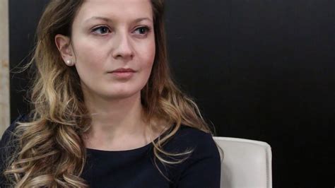 Цветелина Пенкова - една успяла млада българка: Работя за бъдещето на ...