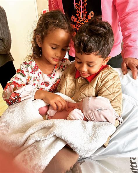 Chrissy Teigen reveals what baby Esti looks like in first full-face pic