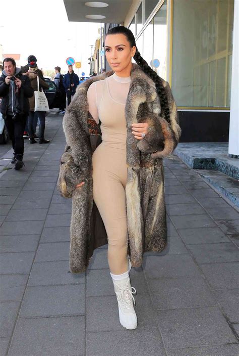 Kim Kardashian Leaked Nude Photos