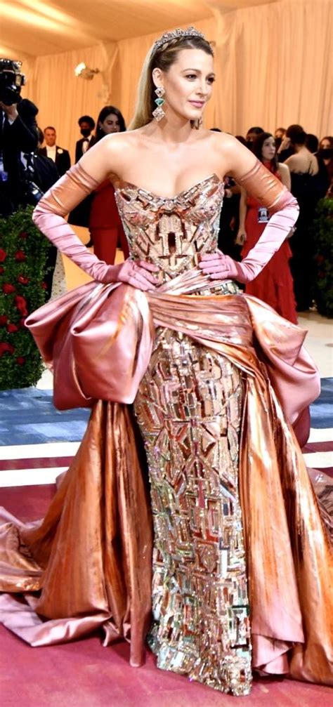 Blake Lively in Versace in 2025 | Gala dresses, Met gala dresses, Blake