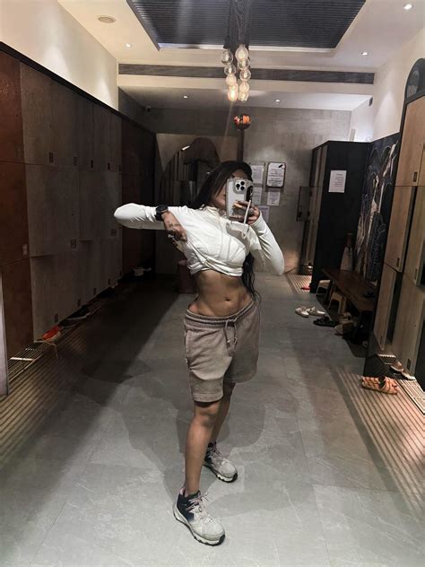 Hritu Zee (DESI RIRI)🔥🔥💥 | #focus #discipline #determination #hardwork