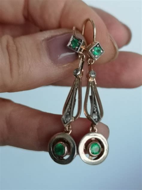 cercei vechi aur  cu smarald natural  diamante