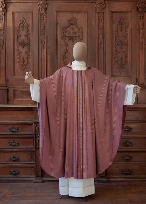 priest wear pink vestments    sunday  lent