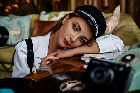 Download Anastasia Danko Hat Blue Eyes Lipstick Woman Model HD ...