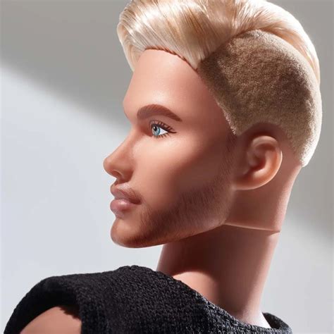 Barbie 2021 Barbie Looks 5