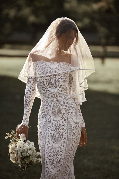 Wedding Dress Trends For 2022/2023 - Wedded Wonderland