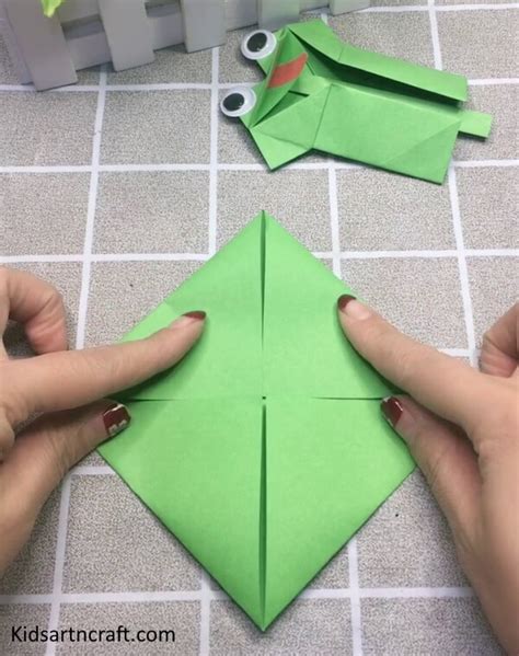 Cute Origami Frog Craft For Kids - Step By Step Tutorial - Kids Art & Craft