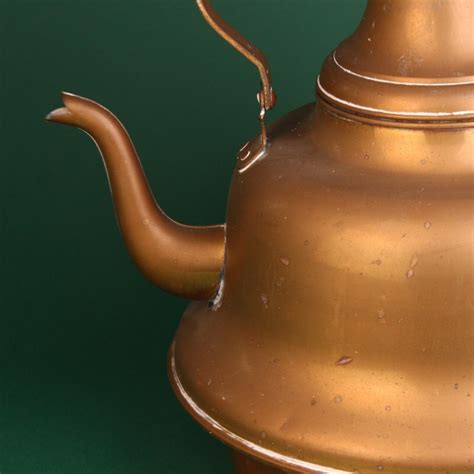 Старинный чайник