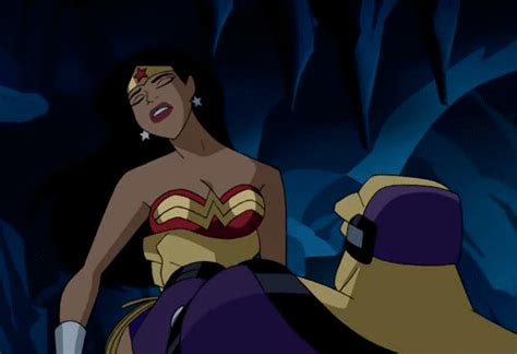 Wonder Woman grabbed by Mongul 2 gif by Pettypityplenty on DeviantArt
