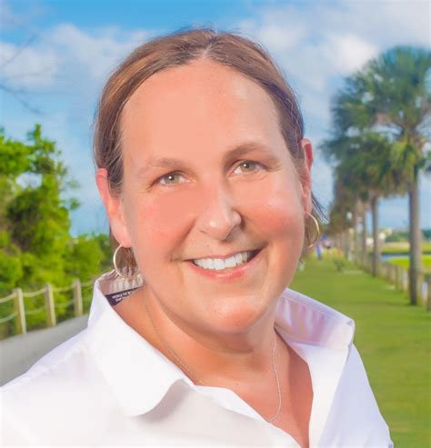 Andrea Rogers Coastal Property w/ AgentOwned Realty - Isle of Palms, SC