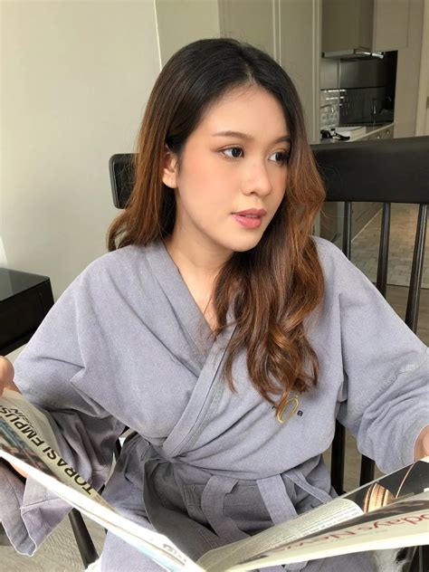 A nude blush with a good fit. Swipe and look gentle. At a pleasant