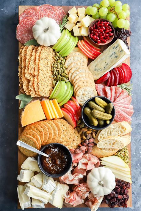 The Best Fall Charcuterie Board | Cake 'n Knife