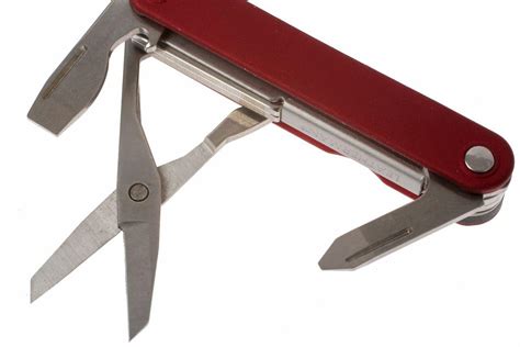 Leatherman Squirt PS4, red | Advantageously shopping at Knivesandtools.com