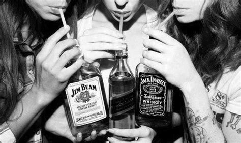 Attitude. | Whiskey girl, Whiskey, Bottle