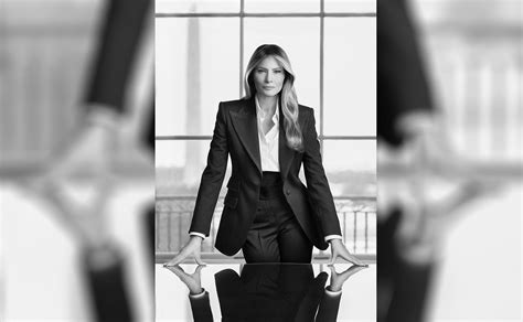 Melania Trump presenta una imagen renovada de poder y sobriedad en su
