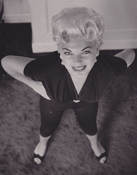 Dazzling Divas: Barbara Nichols