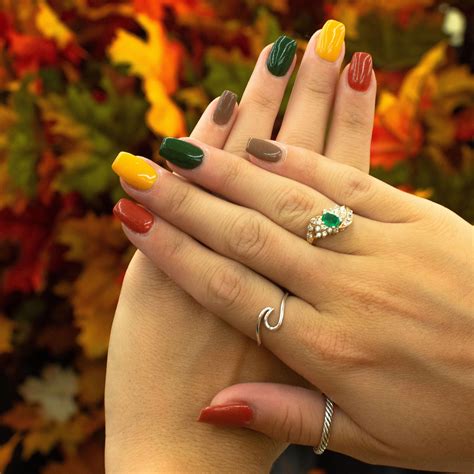 Fall Nail Polish Color Combos