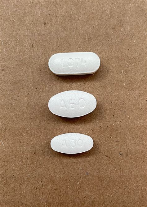 Qulipta size comparison (60mg vs 30mg vs off-brand Excedrin) - the 60mg