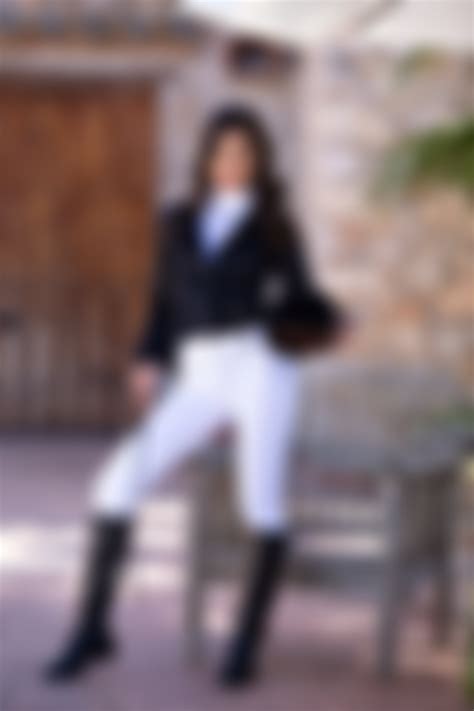 Emily Willis : SexyGirlsInBoots