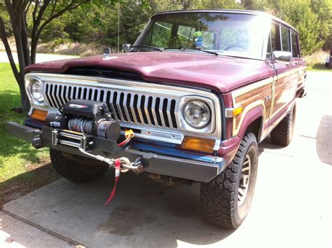 Got a bumper and winch on my 87 Grand Wagoneer. Happy day! : Jeep