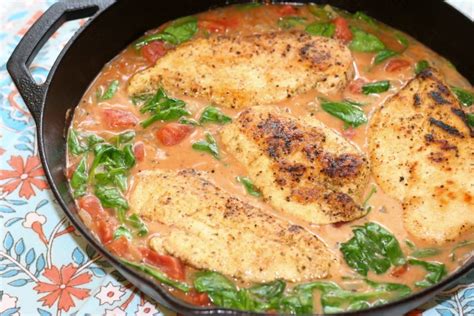 Creamy Tuscan Chicken with Spinach – The Quick & Dirty Kitchen