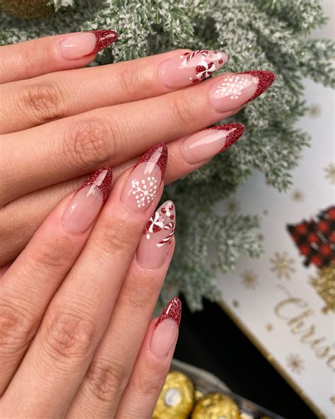 41+ Stunning Almond Winter Nail Ideas (2026) - DrExplains