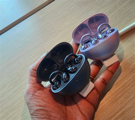HUAWEI FreeClip Open-Earbuds with Style and Innovation * Unlocking the ...