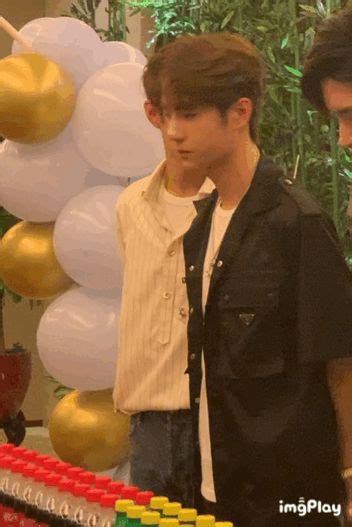 Ghim của Gina Knot trên Fandom Stuffs - Untamed ++ | Hình ảnh, Gió mùa, Dép