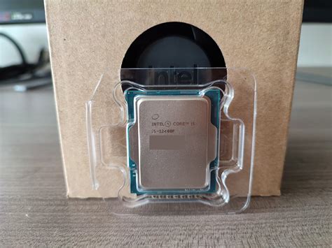 Intel Core i5-12400F появился в продаже за две недели до анонса