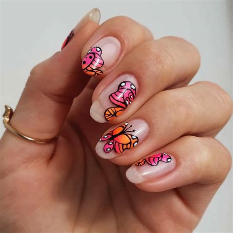 Uñas con mariposas: las más bonitas y sofisticadas | Glamour