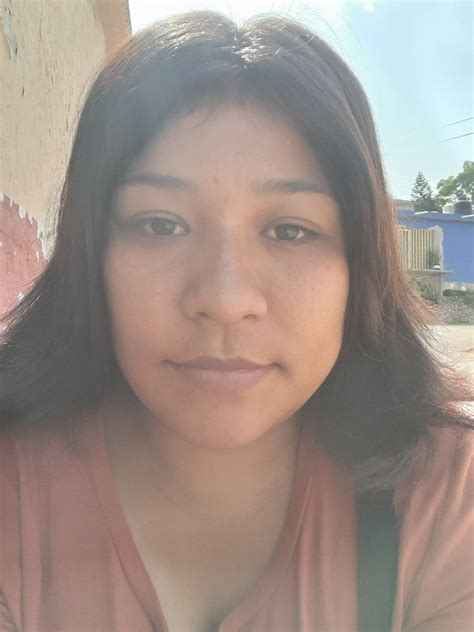 EcoRemates - ¡Dale un toque tierno y moderno a tu espacio! Este espejo