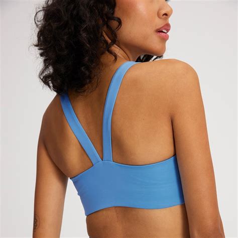 11 Best Posture Corrector Bras and Posture Support Bras — Our Top Picks ...