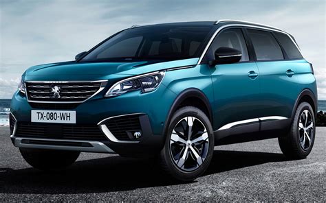 Peugeot 5008: российские цены кроссовера, комплектации, фото