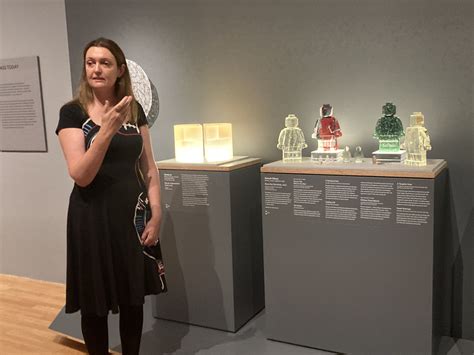 Wadsworth Atheneum is ‘Fired Up’ about new contemporary glass exhibit