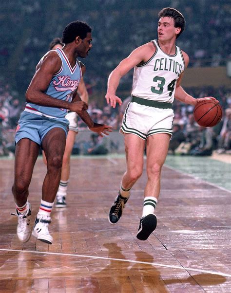 Rick Carlisle Celtics - Boston Celtics Rick Carlisle In Action Vs