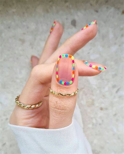Пин от пользователя Lissa 爱丽丝 на доске style ♡ | Дизайнерские ногти ...