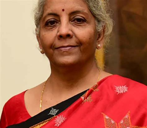 nirmala sitharaman finance minister  india mahilalu