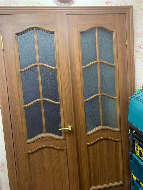 Продам двери в комплекте с коробкой. 2 шт по | "Отдам даром, обменяю ...