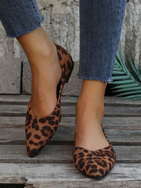 leopard print flats women 10