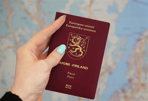 Poliisin lupapalvelupiste ruuhkautui pahoin Pasilassa – passien ...