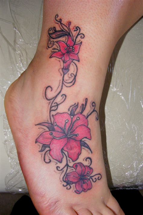 tattoo flower lily 10