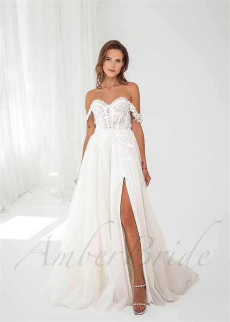 Romantic A Line Tulle Wedding Dress with Detachable Off – AmberBride